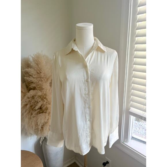 Joie Silky Satin Button Up Blouse Womens XS Ivory White Professional Shirt - Picture 1 of 8